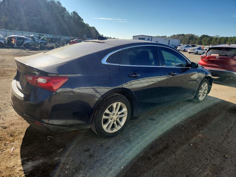 Photo 3 from auction – 2018 CHEVROLET MALIBU LT with VIN 1G1ZD5ST9JF246276