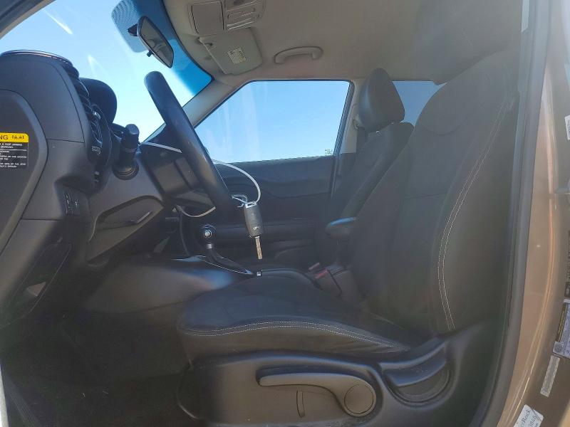 Photo 7 from auction – 2014 KIA SOUL with VIN KNDJN2A20E7061994
