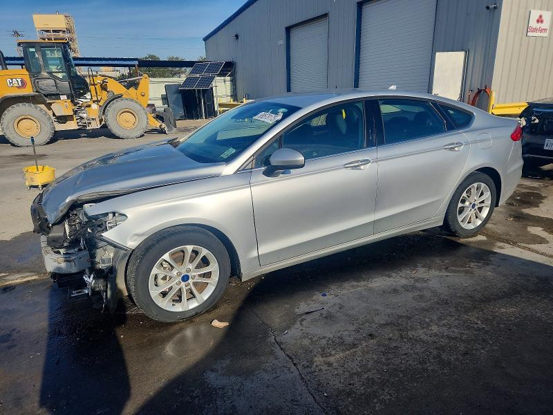 FORD FUSION SE 2019 with VIN 3FA6P0HD6KR246640 - Photo from auction