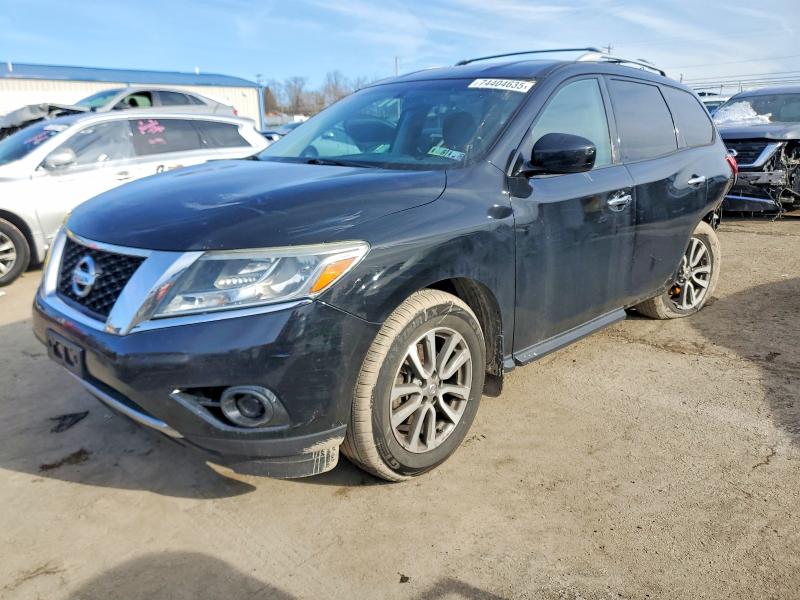 NISSAN PATHFINDER 2014 with VIN 5N1AR2MMXEC708387 - Photo from auction