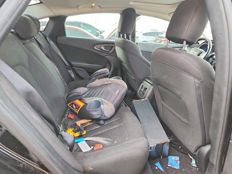 Photo 10 from auction – 2016 CHRYSLER 200 with VIN 1C3CCCAG1GN147334