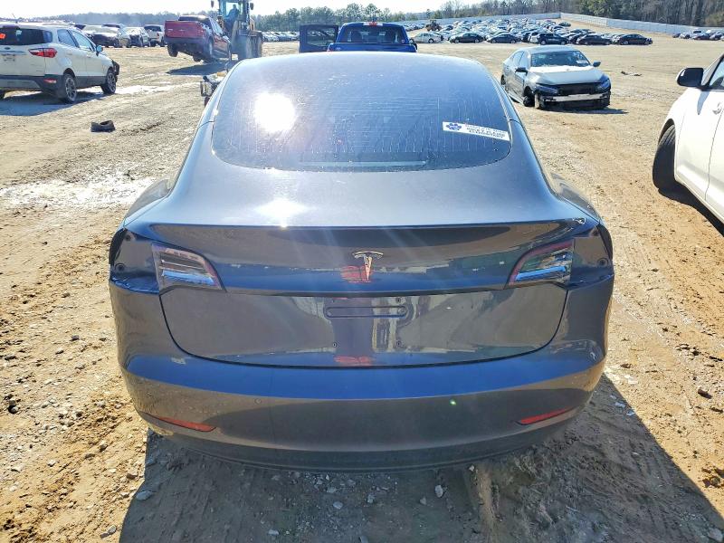 Photo 6 from auction – 2018 TESLA MODEL 3 with VIN 5YJ3E1EA6JF163339