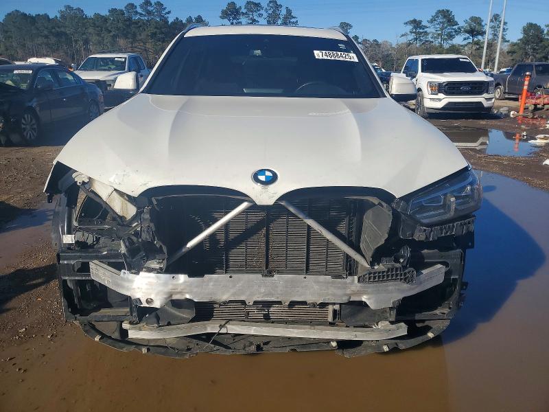 Photo 5 from auction – 2022 BMW X3 SDRIVE3 with VIN 5UX43DP07N9N05928