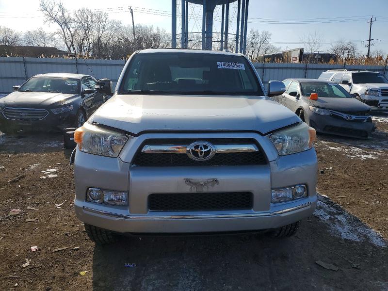 صورة رقم 5 من المزاد - 2010 TOYOTA 4RUNNER SR مع VIN JTEBU5JR4A5009601