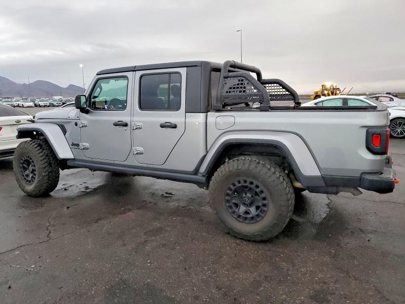 Photo 2 from auction – 2021 JEEP GLADIATOR with VIN 1C6HJTAG8ML521895