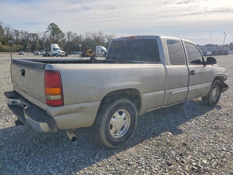 Photo 3 from auction – 2003 GMC NEW SIERRA with VIN 2GTEC19T531314381