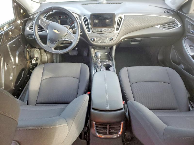 Photo 8 from auction – 2021 CHEVROLET MALIBU with VIN 1G1ZD5ST0MF032801