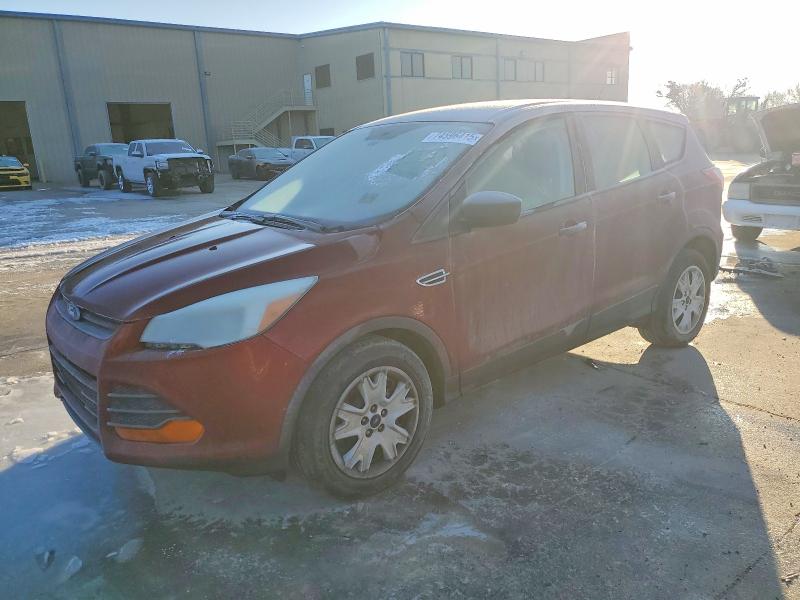 FORD ESCAPE S 2016 with VIN 1FMCU0F73GUB80935 - Photo from auction