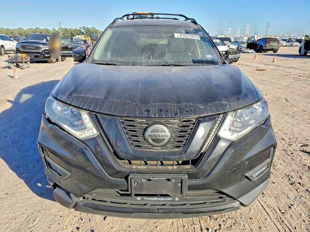Photo 5 from auction – 2018 NISSAN ROGUE S with VIN 5N1AT2MTXJC751811