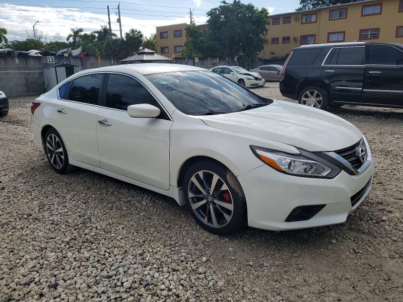 Photo 4 from auction – 2017 NISSAN ALTIMA 2.5 with VIN 1N4AL3AP8HC156733