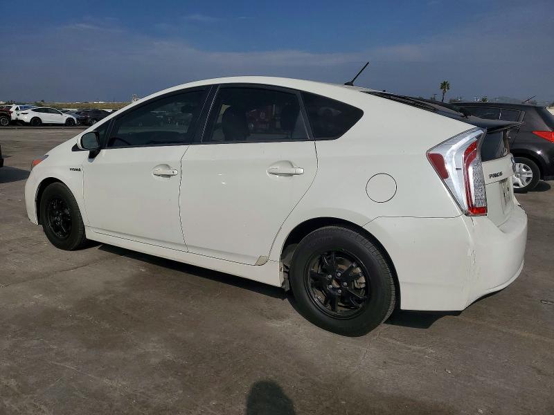 Photo 2 from auction – 2013 TOYOTA PRIUS with VIN JTDKN3DU0D1637236