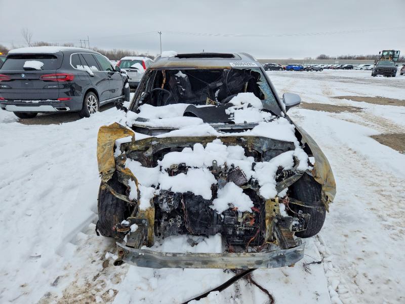Photo 5 from auction – 2020 AUDI Q3 PREMIUM with VIN WA1BECF37L1102272