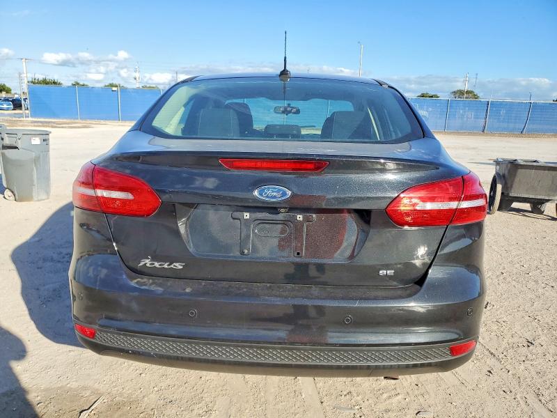 Photo 6 from auction – 2015 FORD FOCUS SE with VIN 1FADP3F2XFL371980