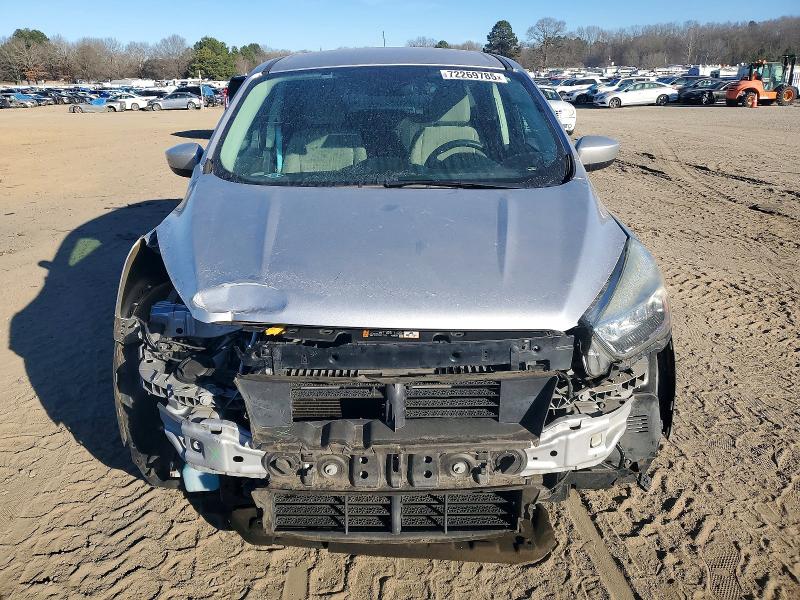 Photo 5 from auction – 2017 FORD ESCAPE SE with VIN 1FMCU0GD2HUA88575