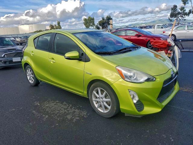 Photo 4 from auction – 2016 TOYOTA PRIUS C with VIN JTDKDTB34G1116957