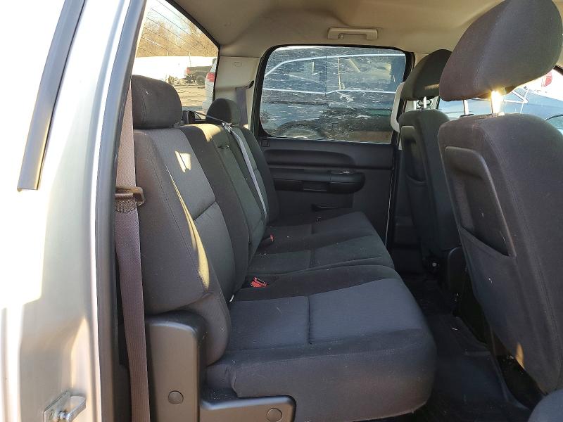 Photo 10 from auction – 2011 CHEVROLET SILVERADO with VIN 3GCPKSE32BG307028