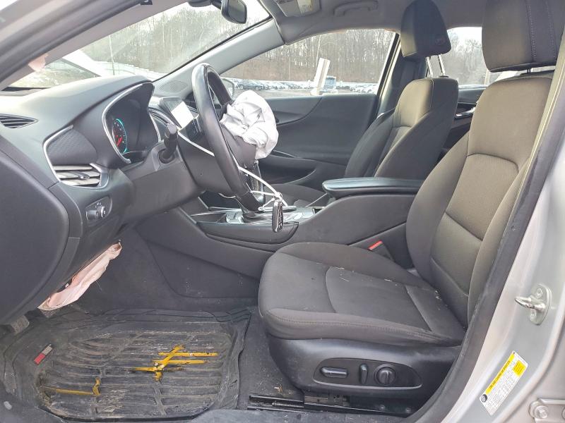 Photo 7 from auction – 2018 CHEVROLET MALIBU LT with VIN 1G1ZD5ST4JF206932