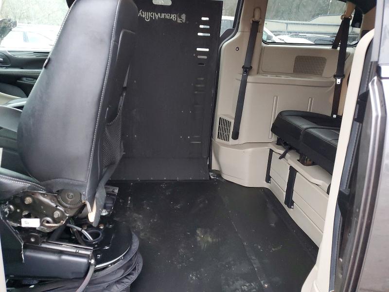 Photo 11 from auction – 2017 DODGE GRAND CARAVAN with VIN 2C4RDGCG0HR746950