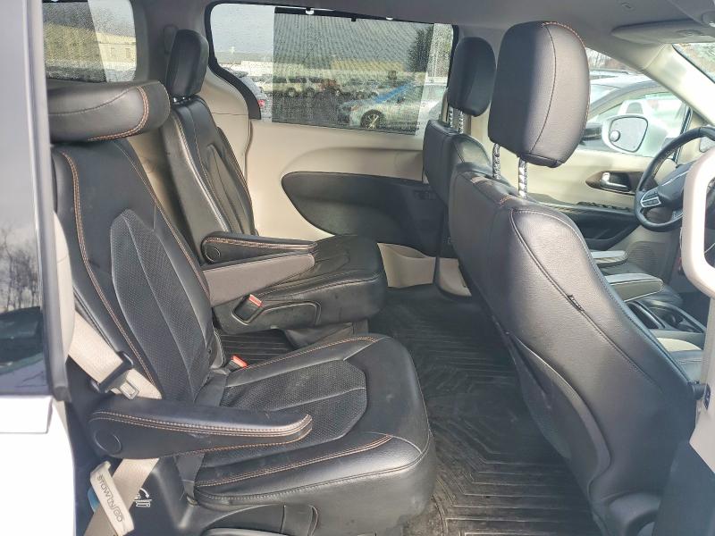 Photo 11 from auction – 2019 CHRYSLER PACIFICA T with VIN 2C4RC1BG1KR625496