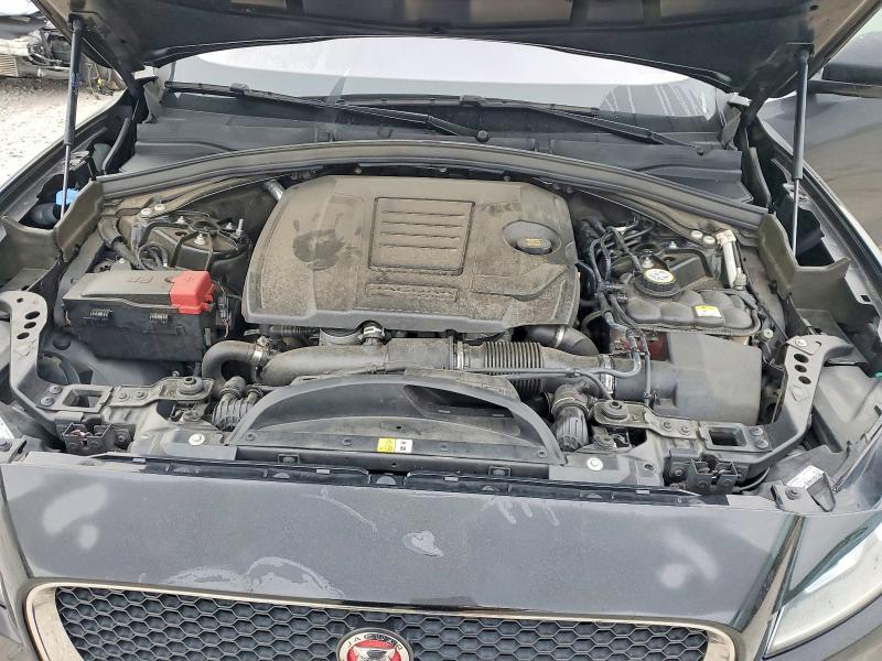 Photo 12 from auction – 2019 JAGUAR F-PACE PRE with VIN SADCK2FX6KA607819