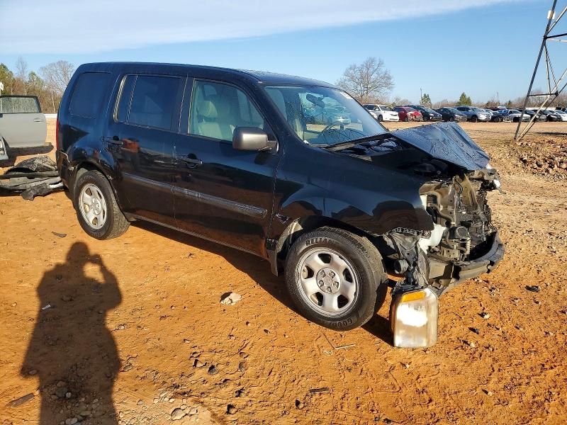 Photo 4 from auction – 2015 HONDA PILOT LX with VIN 5FNYF4H24FB047671