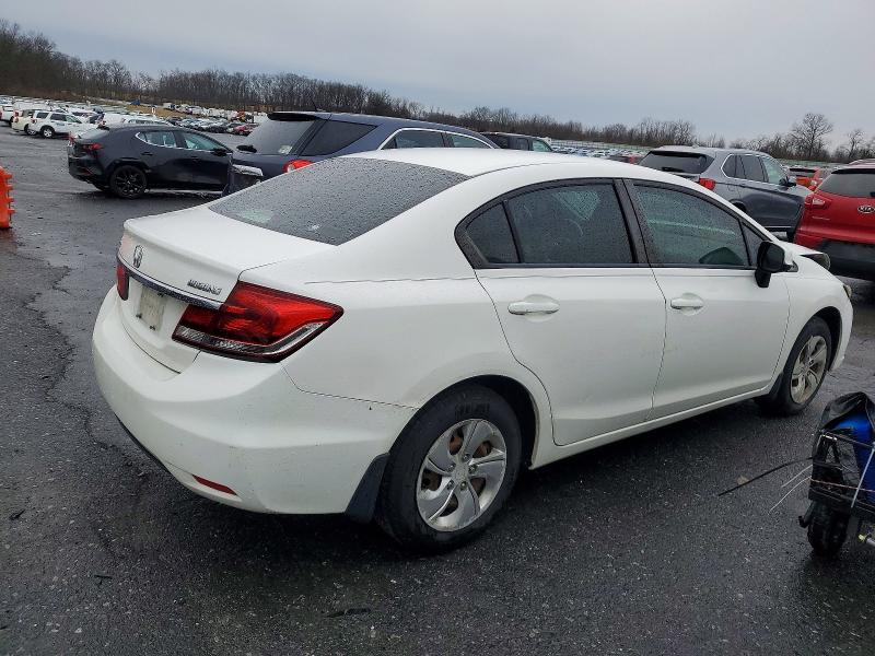 Photo 3 from auction – 2013 HONDA CIVIC LX with VIN 2HGFB2F55DH561090