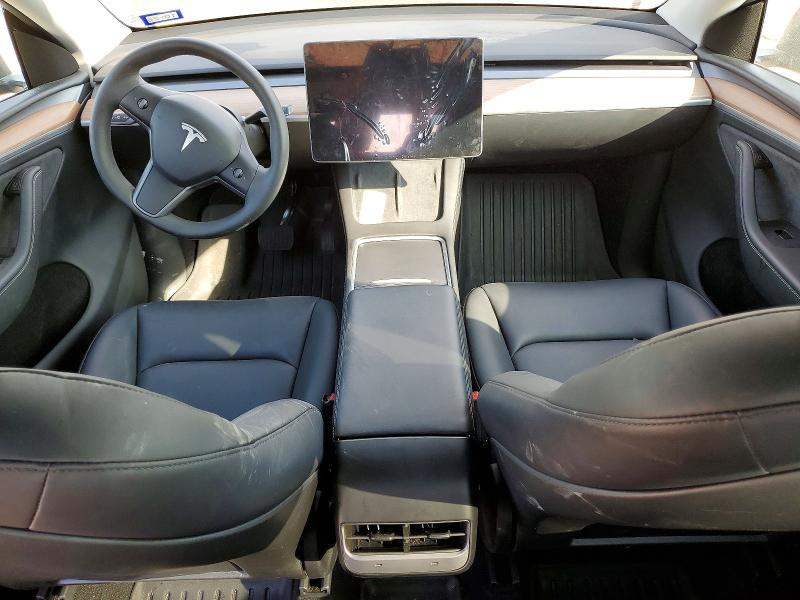 Photo 8 from auction – 2025 TESLA MODEL Y with VIN 7SAYGDED0SA343851