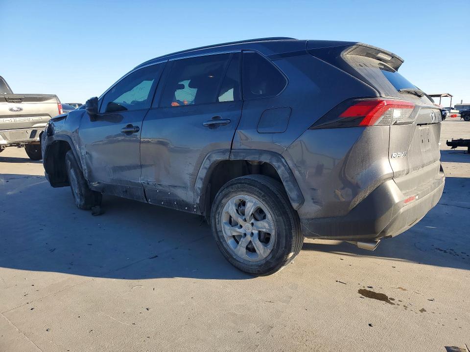 Photo 2 from auction – 2021 TOYOTA RAV4 LE with VIN 2T3H1RFV6MW174549