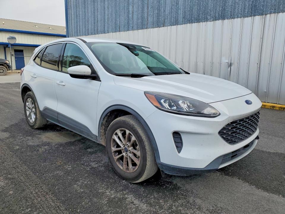 Photo 4 from auction – 2021 FORD ESCAPE with VIN 1FMCU9G61MUA52697
