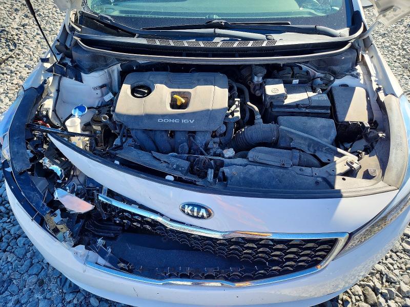 Photo 11 from auction – 2017 KIA FORTE LX with VIN 3KPFK4A75HE032257