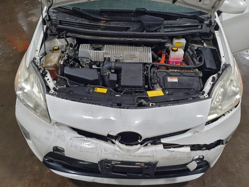 Photo 11 from auction – 2013 TOYOTA PRIUS with VIN JTDKN3DU4D5685993