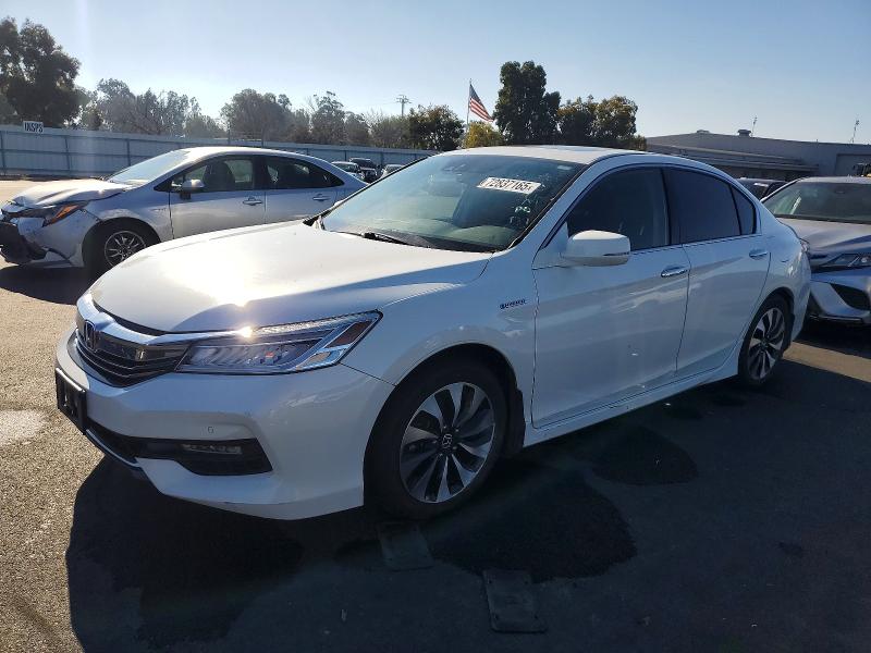 HONDA ACCORD 2017 with VIN JHMCR6F78HC001769 - Photo from auction