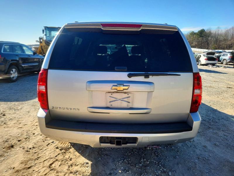 Photo 6 from auction – 2013 CHEVROLET SUBURBAN C with VIN 1GNSCHE05DR276965
