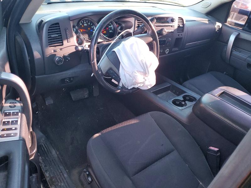 Photo 8 from auction – 2012 CHEVROLET SILVERADO with VIN 1GCRKSE7XCZ105664