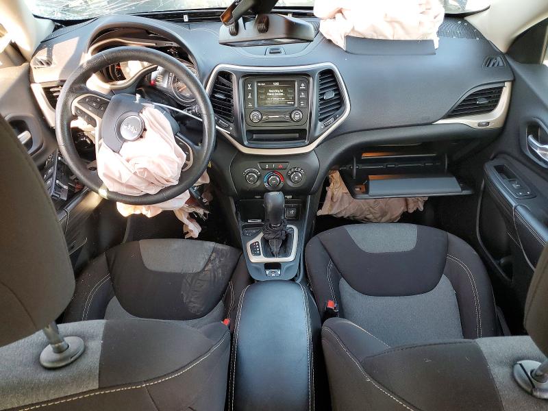Photo 8 from auction – 2015 JEEP CHEROKEE with VIN 1C4PJLAB0FW677178