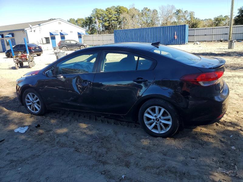 Photo 2 from auction – 2017 KIA FORTE LX with VIN 3KPFL4A70HE089625