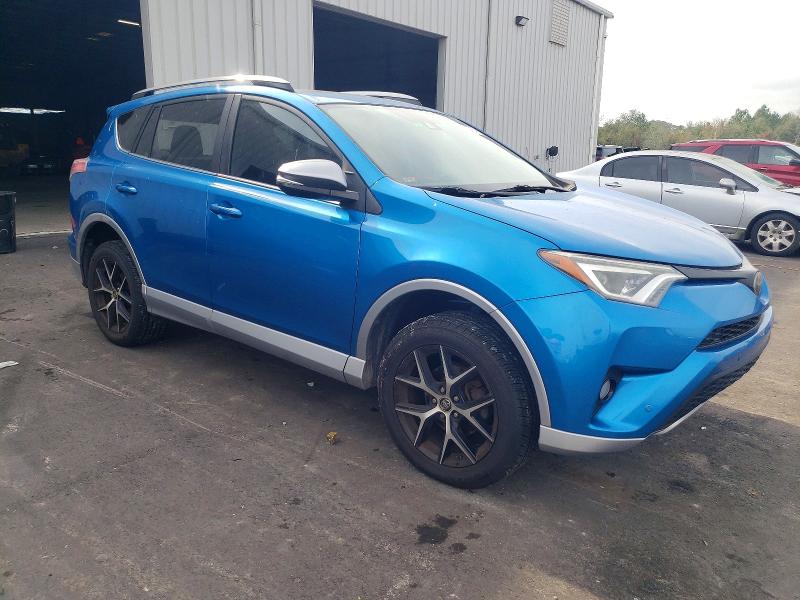 Photo 4 from auction – 2017 TOYOTA RAV4 SE with VIN 2T3NFREV5HW361129