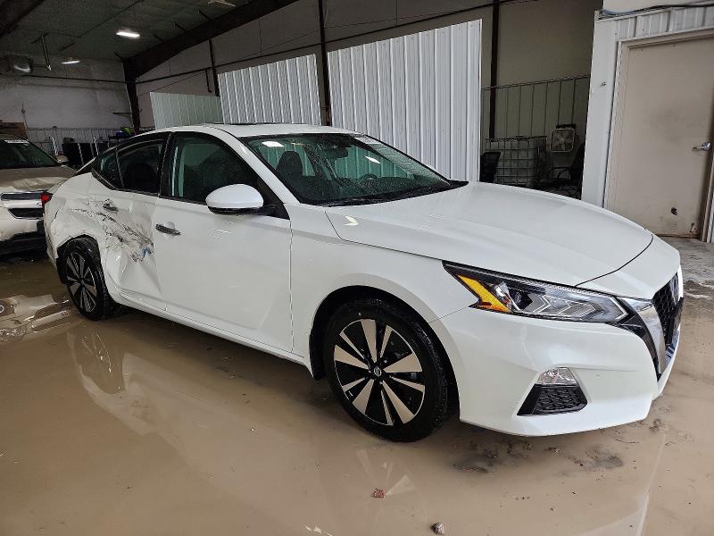 Photo 4 from auction – 2021 NISSAN ALTIMA SV with VIN 1N4BL4DVXMN420568