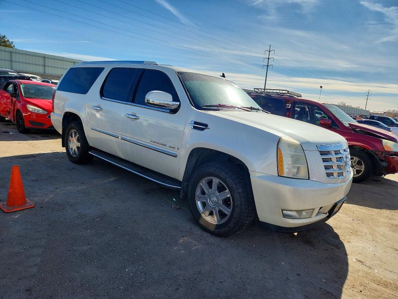 Photo 4 from auction – 2007 CADILLAC ESCALADE E with VIN 1GYFK66897R242595