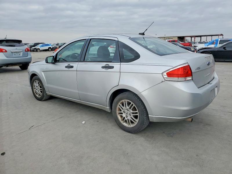 Photo 2 from auction – 2010 FORD FOCUS SE with VIN 1FAHP3FNXAW270781