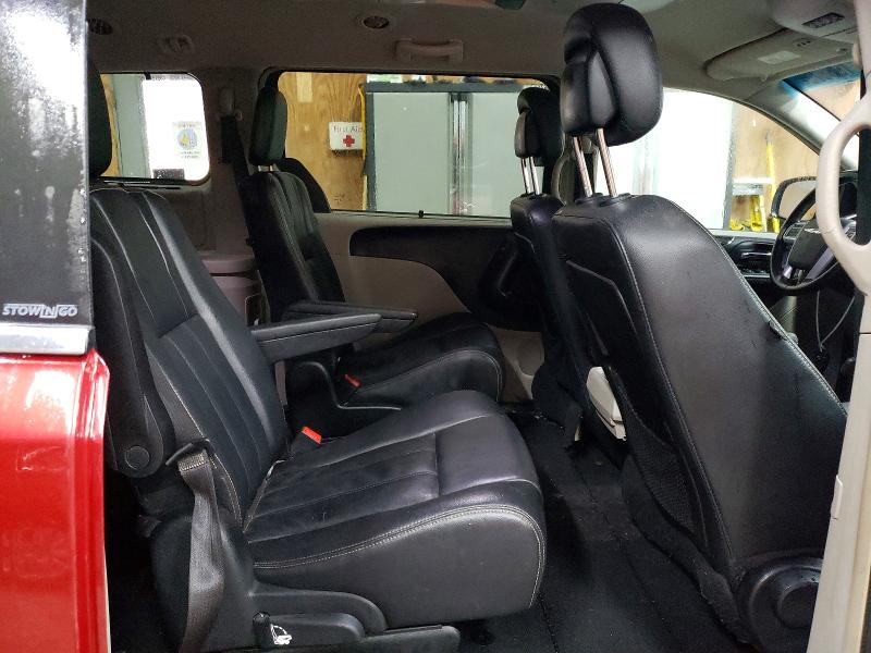 Photo 11 from auction – 2013 CHRYSLER TOWN & COU with VIN 2C4RC1BG4DR818602