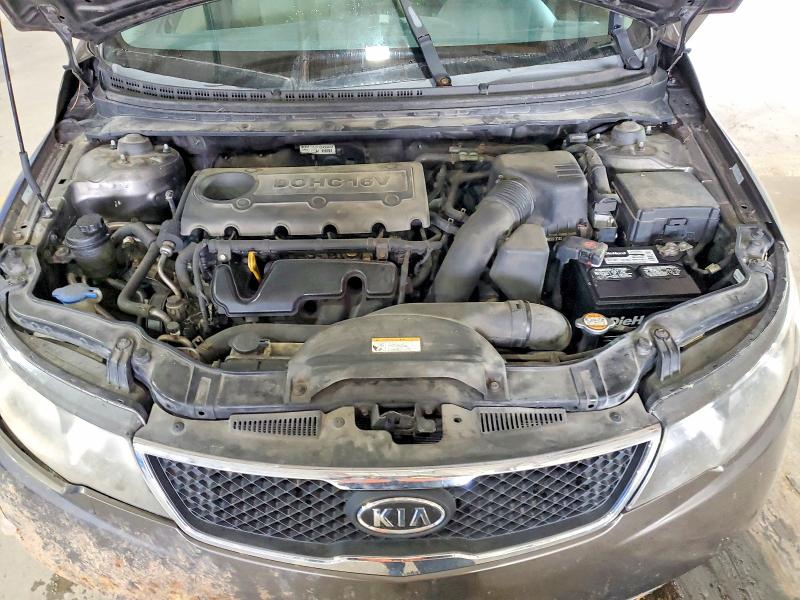 Photo 11 from auction – 2010 KIA FORTE with VIN KNAFU4A25A5268839