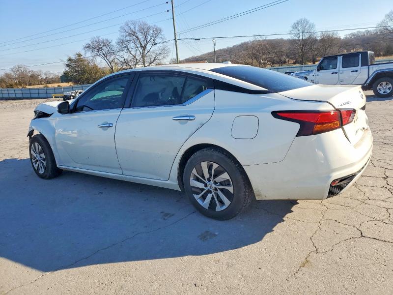 Photo 2 from auction – 2020 NISSAN ALTIMA S with VIN 1N4BL4BV1LC257483