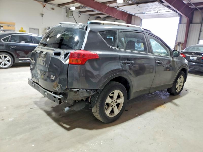 Photo 3 from auction – 2013 TOYOTA RAV4 XLE with VIN JTMRFREV8DD039254