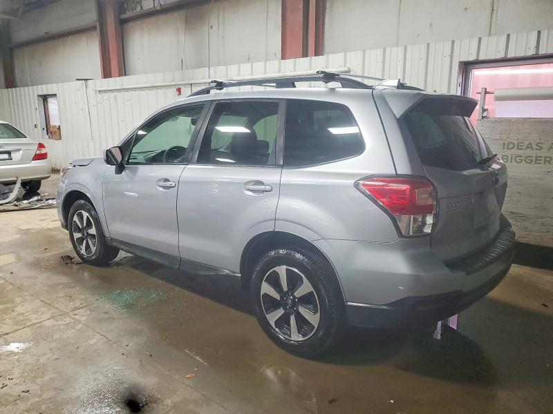 Photo 2 from auction – 2017 SUBARU FORESTER 2 with VIN JF2SJAEC2HH515417