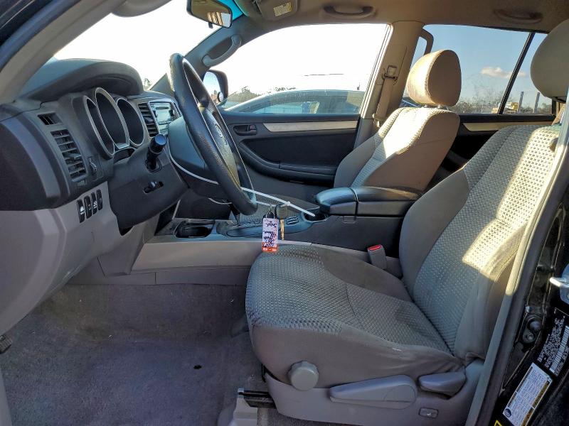 Photo 7 from auction – 2007 TOYOTA 4RUNNER SR with VIN JTEBU14R570124928