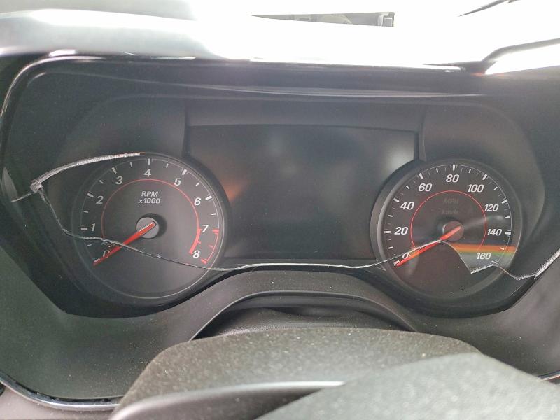 Photo 9 from auction – 2018 CHEVROLET CAMARO with VIN 1G1FC1RX4J0148136