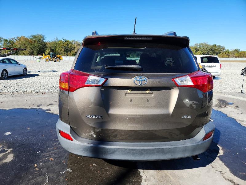 Photo 6 from auction – 2015 TOYOTA RAV4 with VIN 2T3WFREV9FW187499