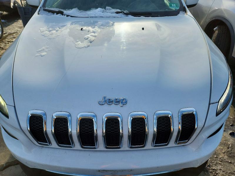 Photo 12 from auction – 2015 JEEP CHEROKEE with VIN 1C4PJMCB0FW636083