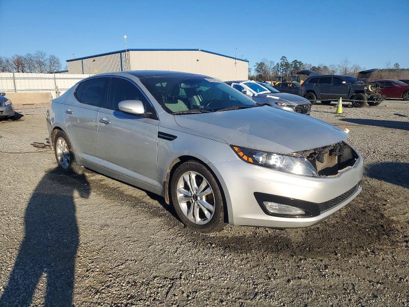 Photo 4 from auction – 2013 KIA OPTIMA EX with VIN 5XXGN4A70DG117598
